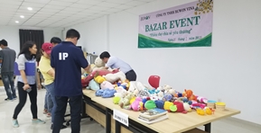 Holding A Bazaar In The Company