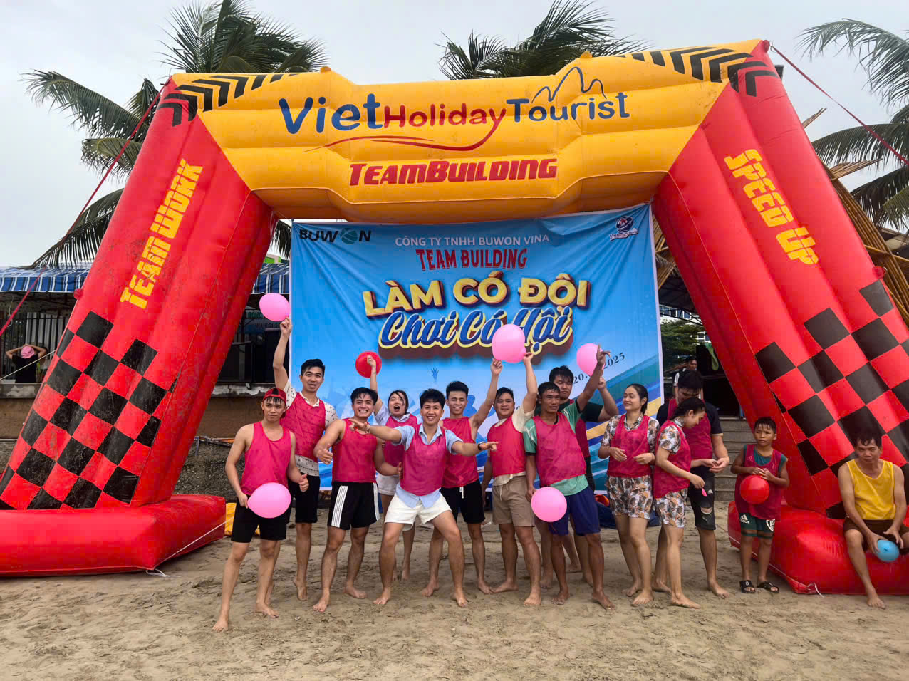 Tổ chức tour du lịch tại Long Hải Beach với tinh thần “LÀM CÓ ĐỘI – CHƠI CÓ HỘI”